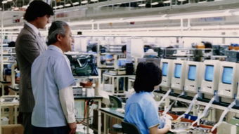 庫(kù)克傳中的喬布斯 早期計(jì)算機(jī)的激情與遠(yuǎn)見(jiàn)